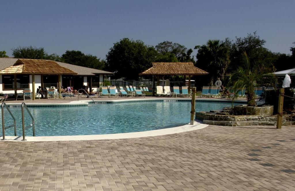 Cypress Cove Nudist Resort Poinciana Exterior photo